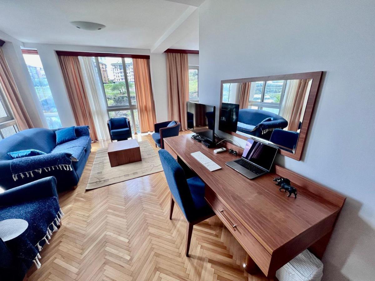 Hotel Ambasador Podgorica Eksteriør bilde