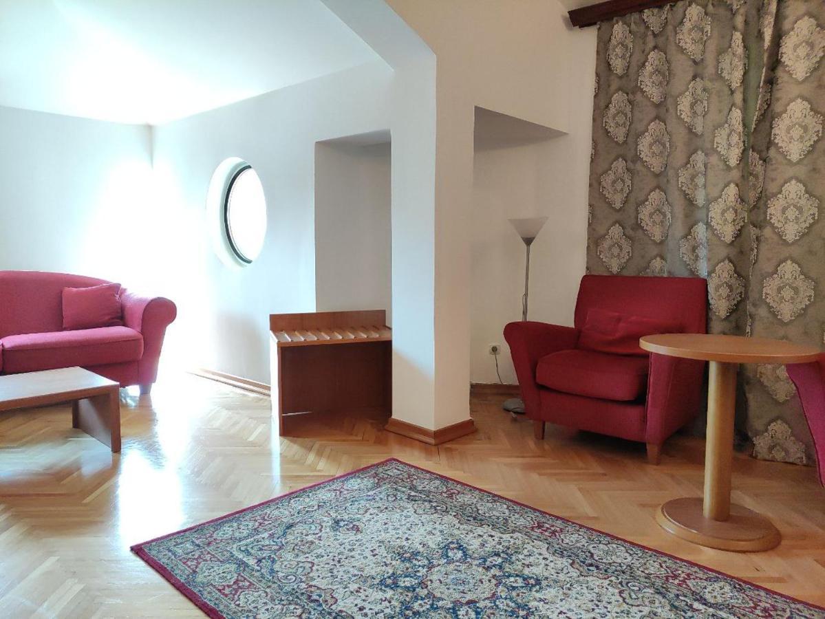 Hotel Ambasador Podgorica Eksteriør bilde