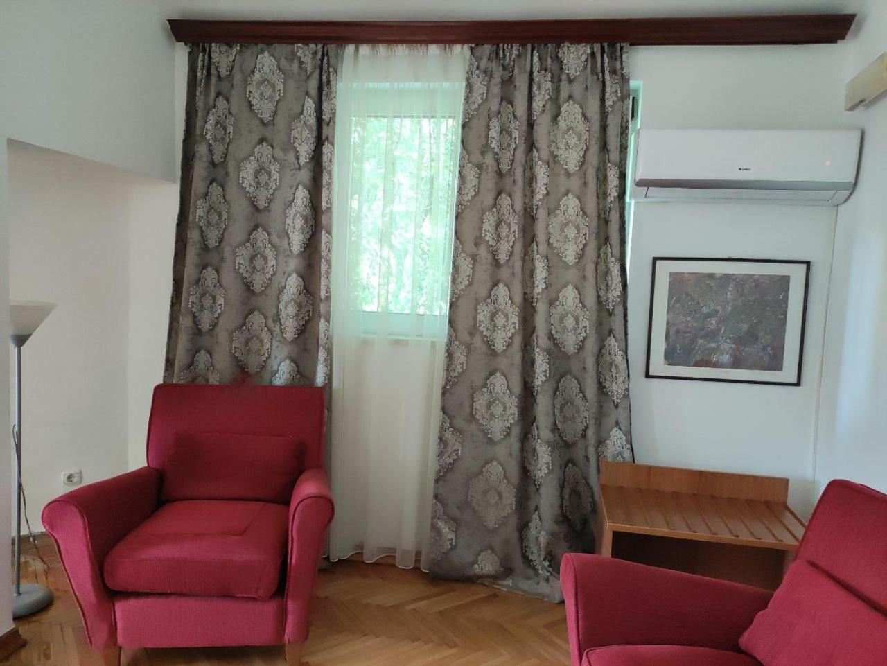Hotel Ambasador Podgorica Eksteriør bilde