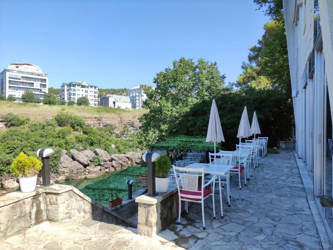 Hotel Ambasador Podgorica Eksteriør bilde