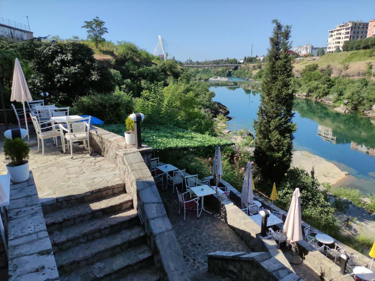 Hotel Ambasador Podgorica Eksteriør bilde